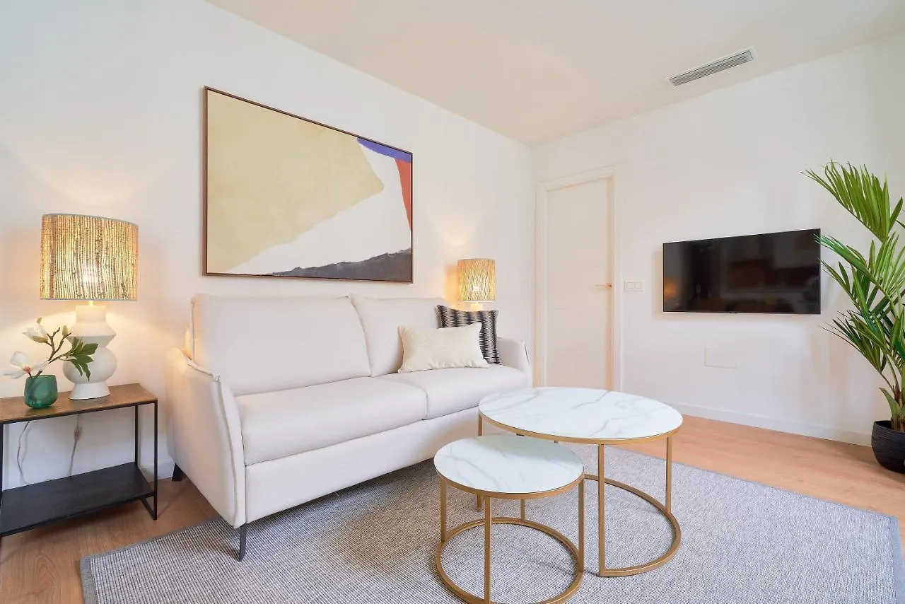 Iloftmalaga Plaza Del Teatro II & III Apartment 0*, Malaga