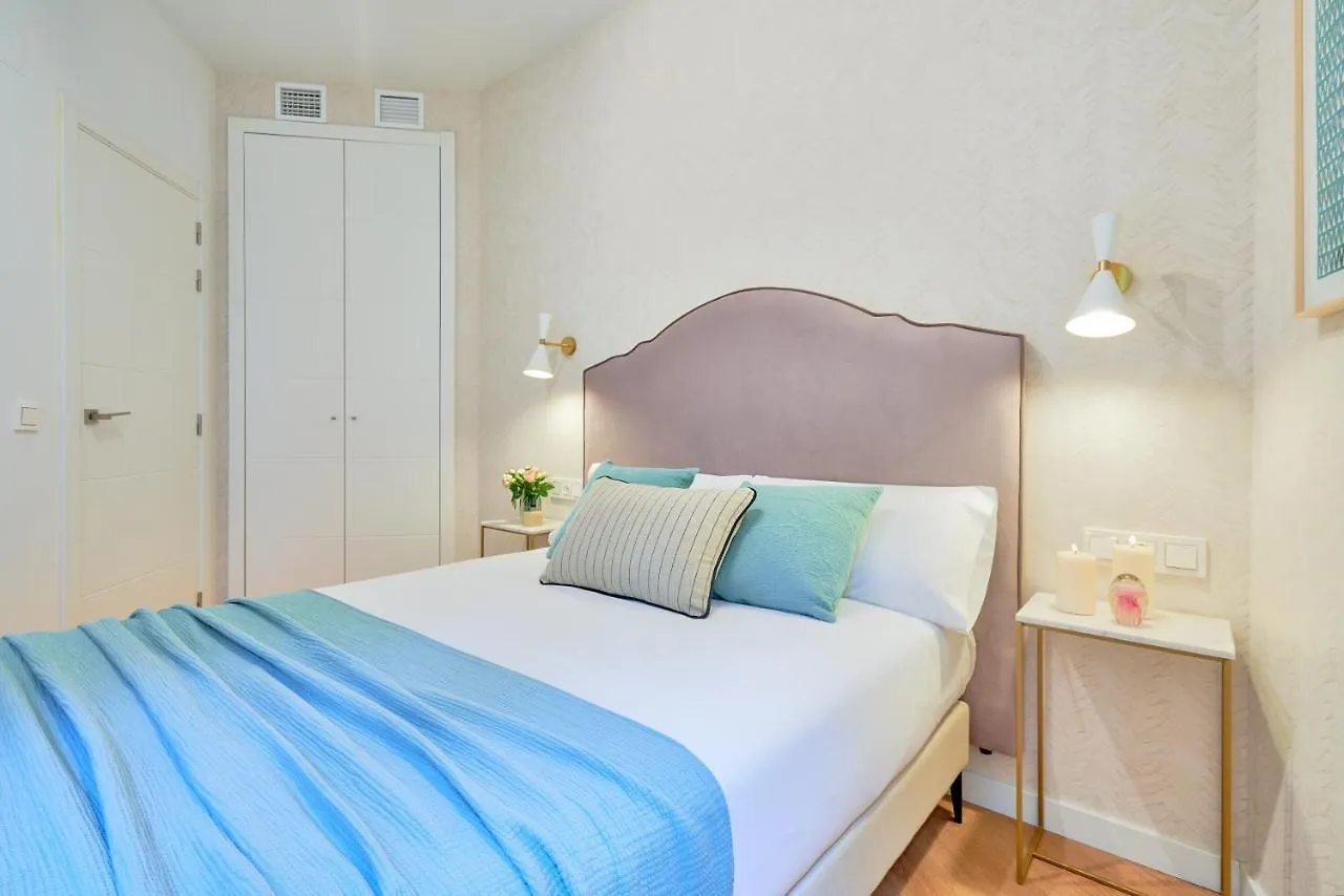 Iloftmalaga Plaza Del Teatro II & III Apartment 0*, Malaga Spain